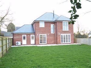 Photo 28- click for photo gallery